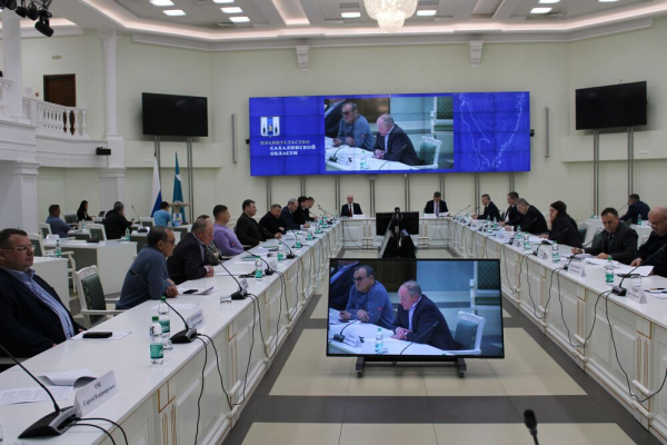 Перспективы лососёвой путины 2023 года обсуждают в ходе региональных совещаний на Дальнем Востоке.