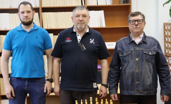 В «ТИНРО» состоялся шахматный турнир «Рыбацкая ладья»
