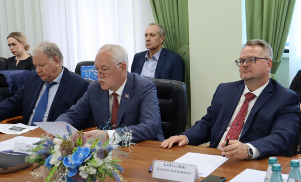 Приморье может стать логистическим и научным центром кормопроизводства для аквакультуры